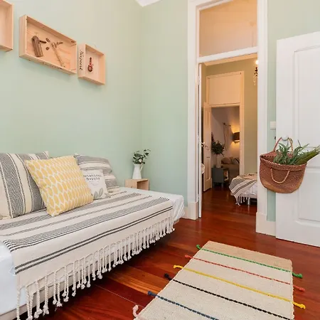 Charming Anjos |rentexperience * Lisboa